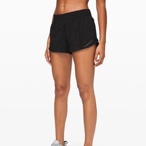 Lululemon Hotty Hot shorts 2.5